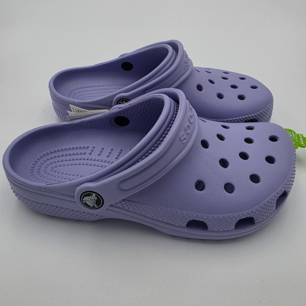 Crocs Classic Clogs Lavender Purple Size Women's 5 / Men's 3, NWT